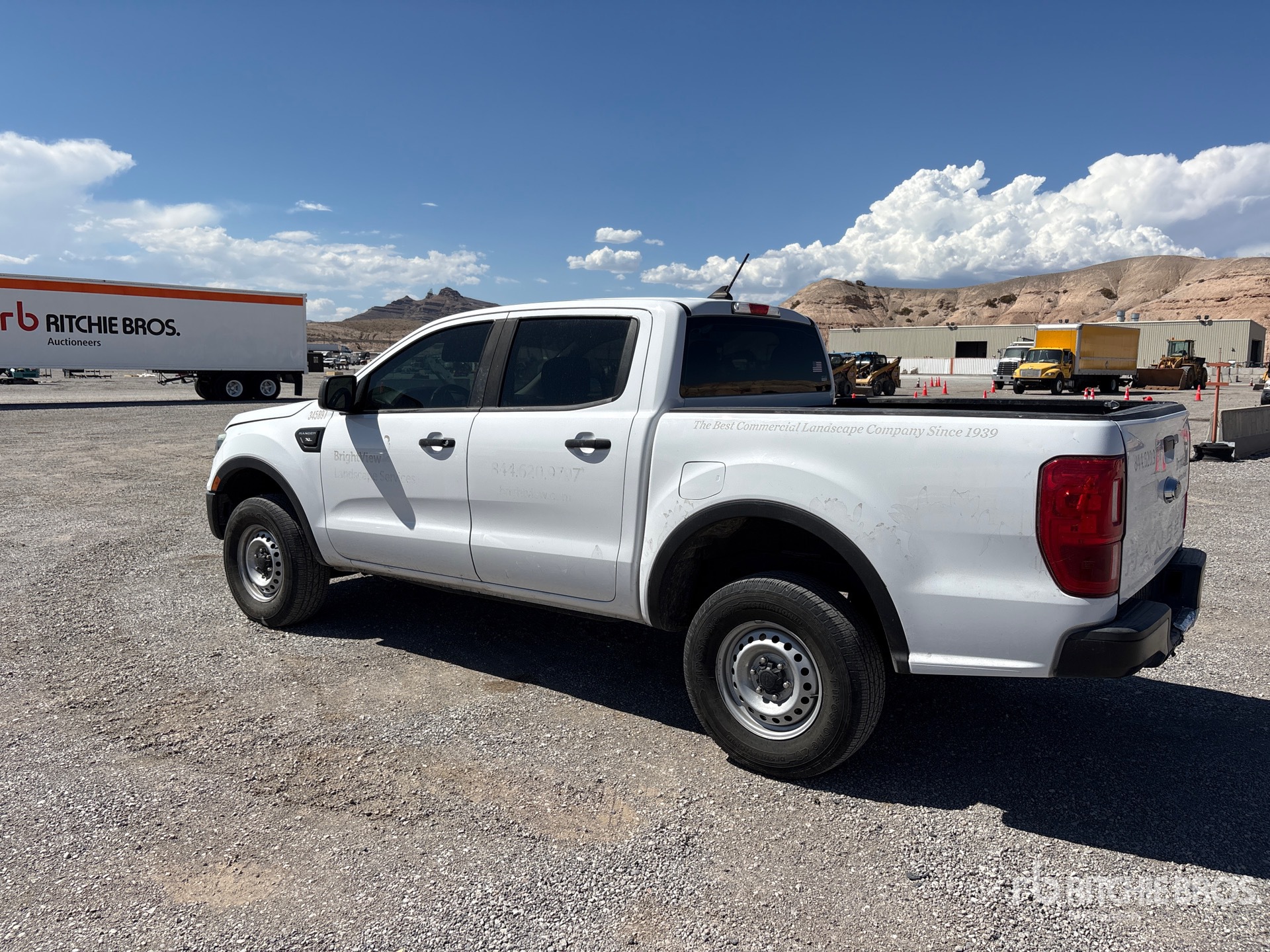 General Appearance with Picture, Left Rear Corner
