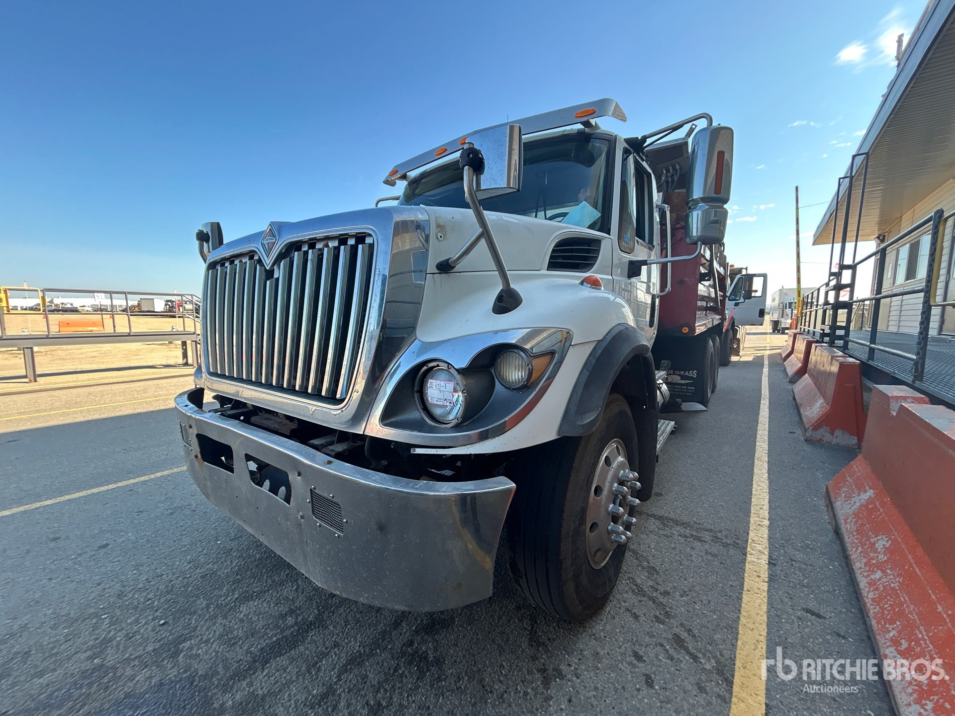2009 International 7500SBA