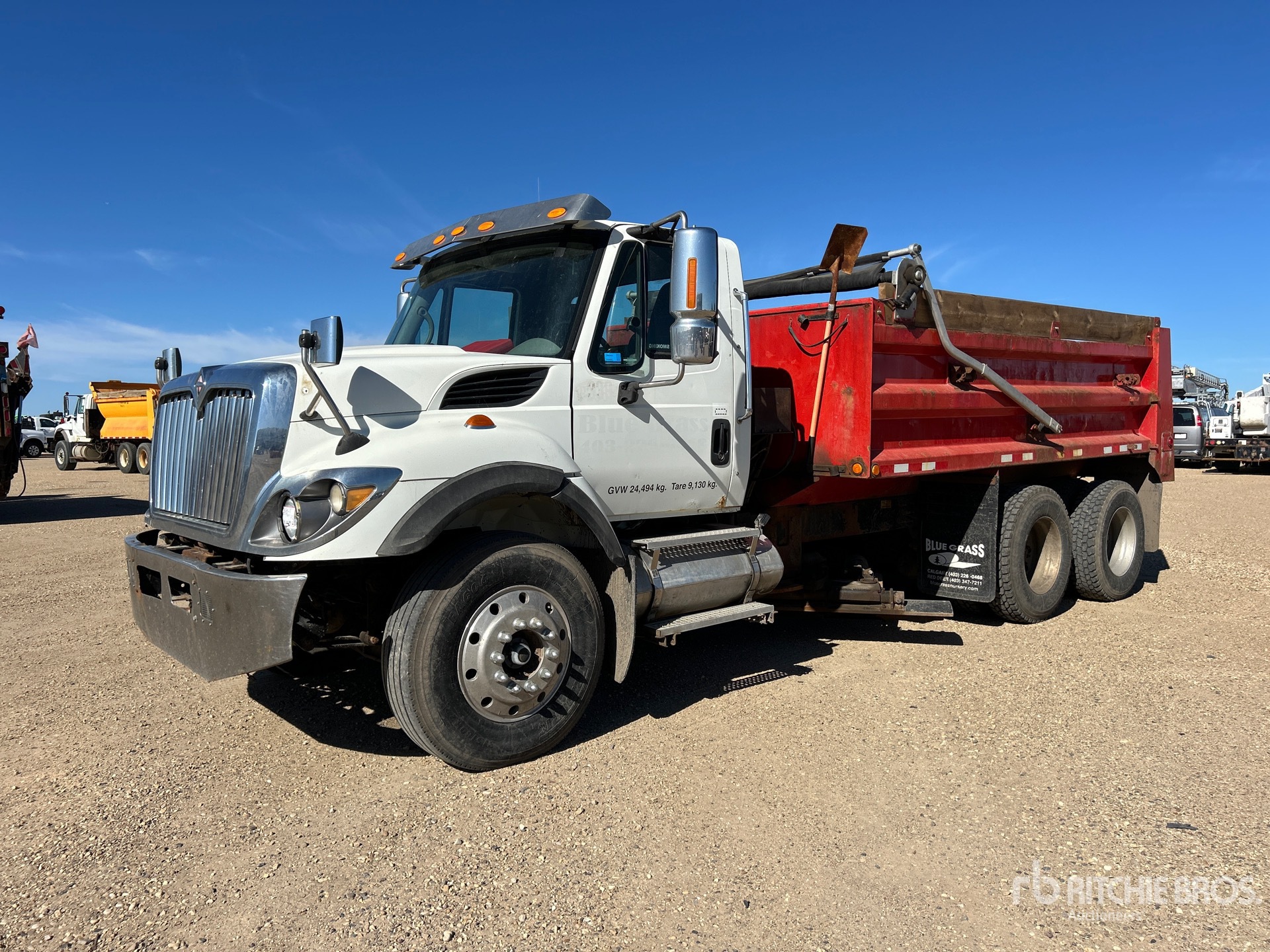 2009 International 7500SBA