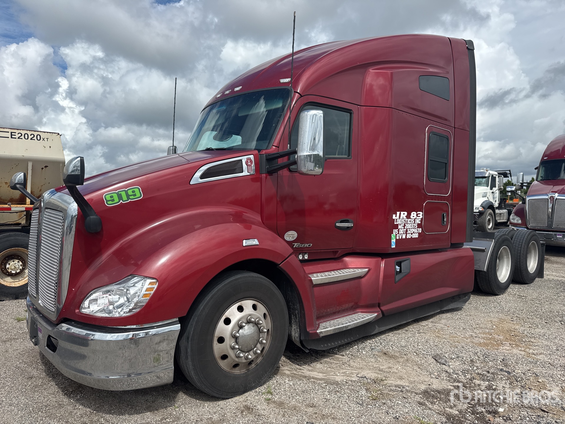 Photo of 2020 Kenworth T680
