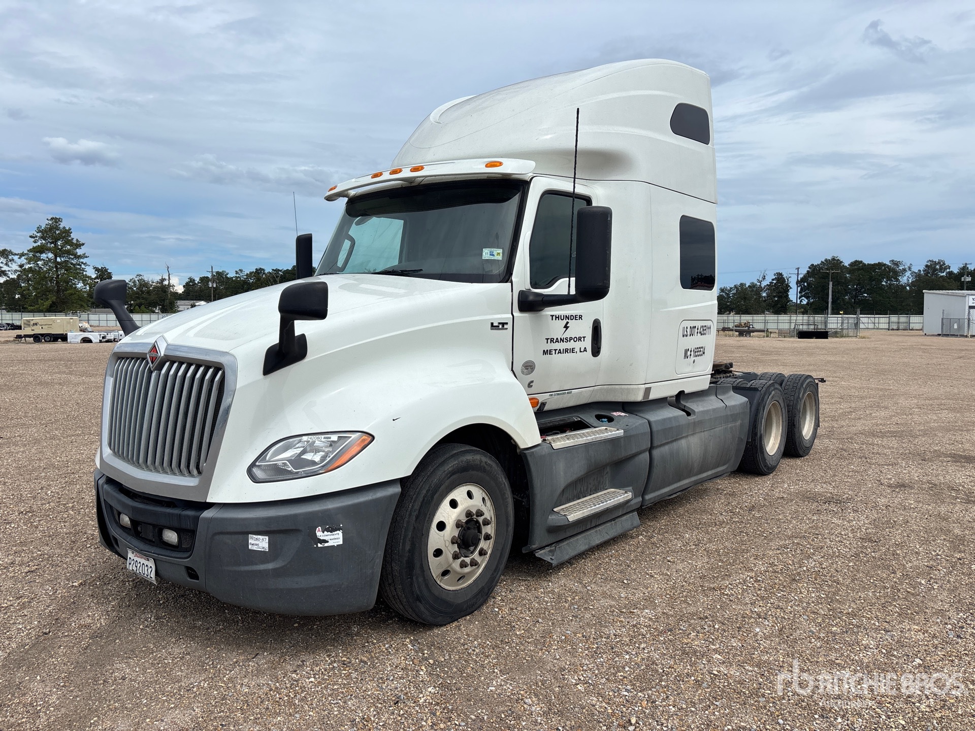 Photo of 2020 International LT625