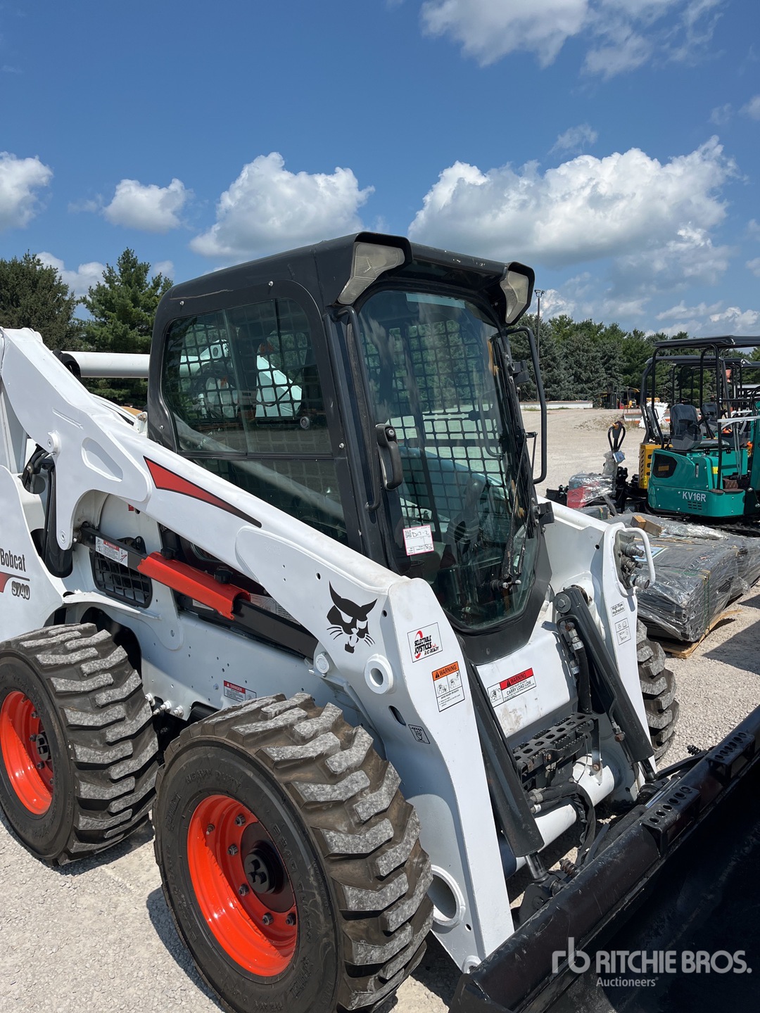 2017 Bobcat S740