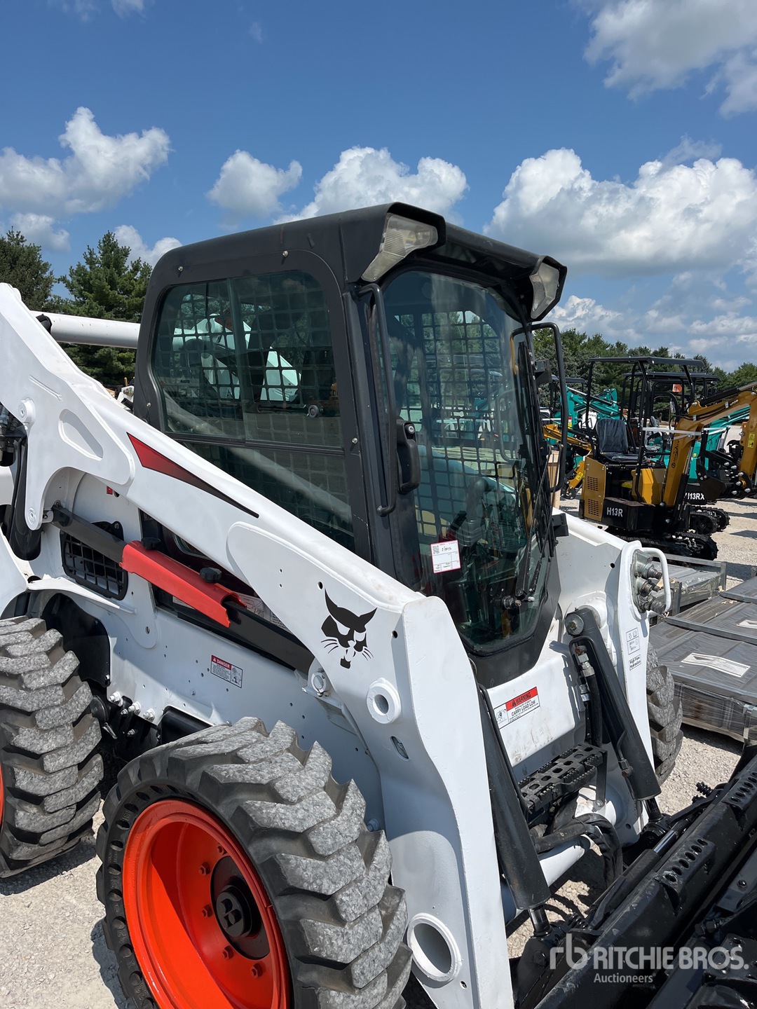 2016 Bobcat S740
