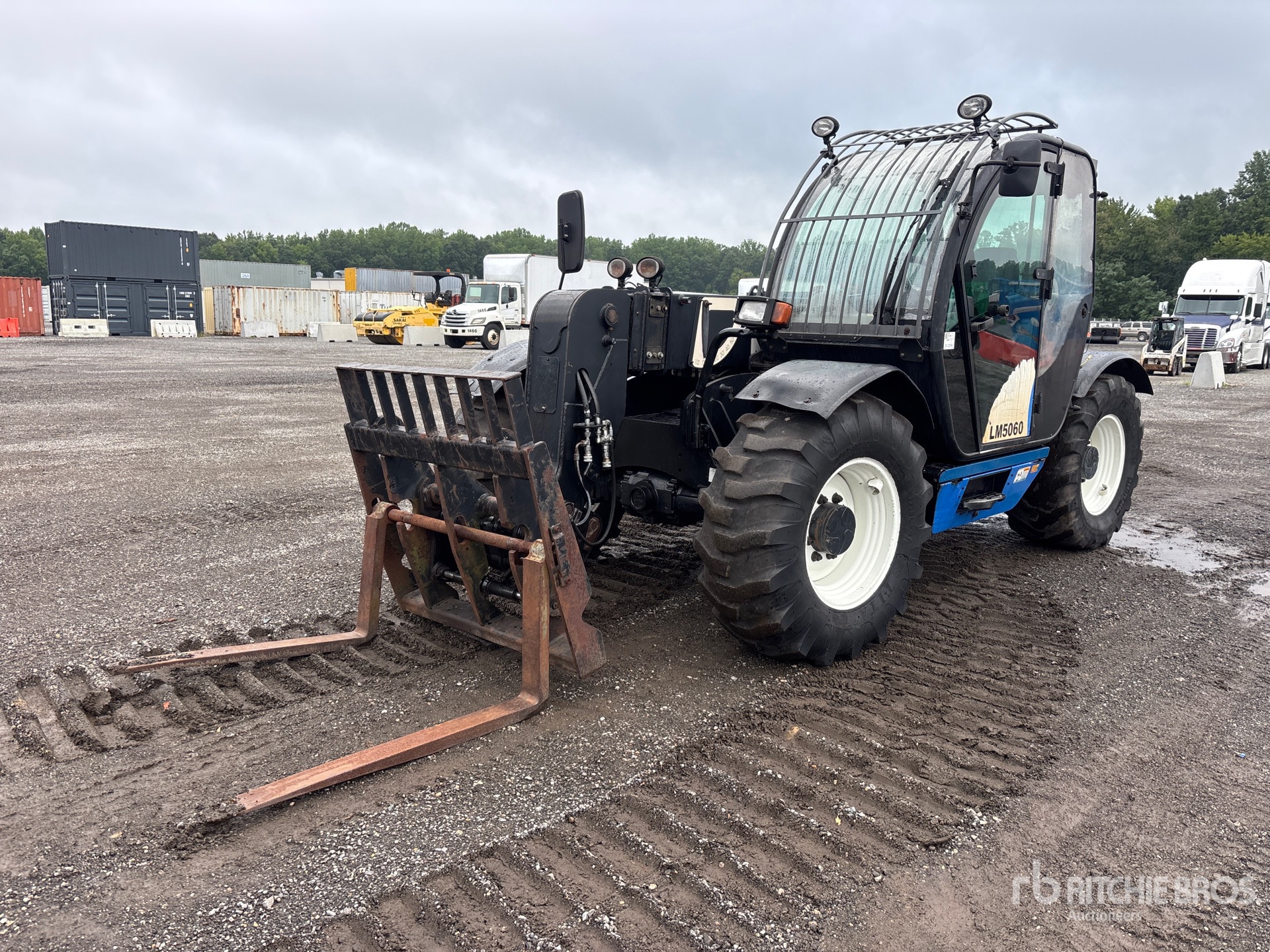 Photo of New Holland LM5060