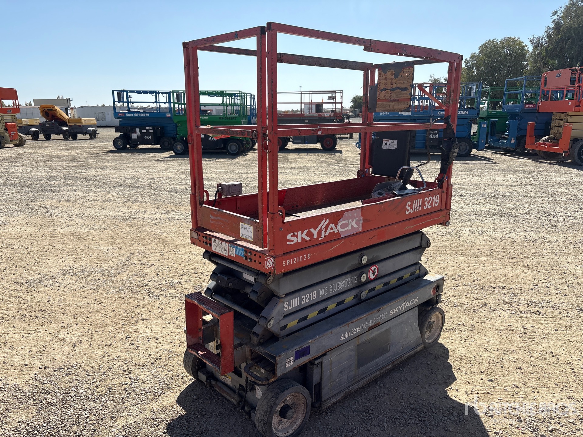 2012 Skyjack SJ 3219