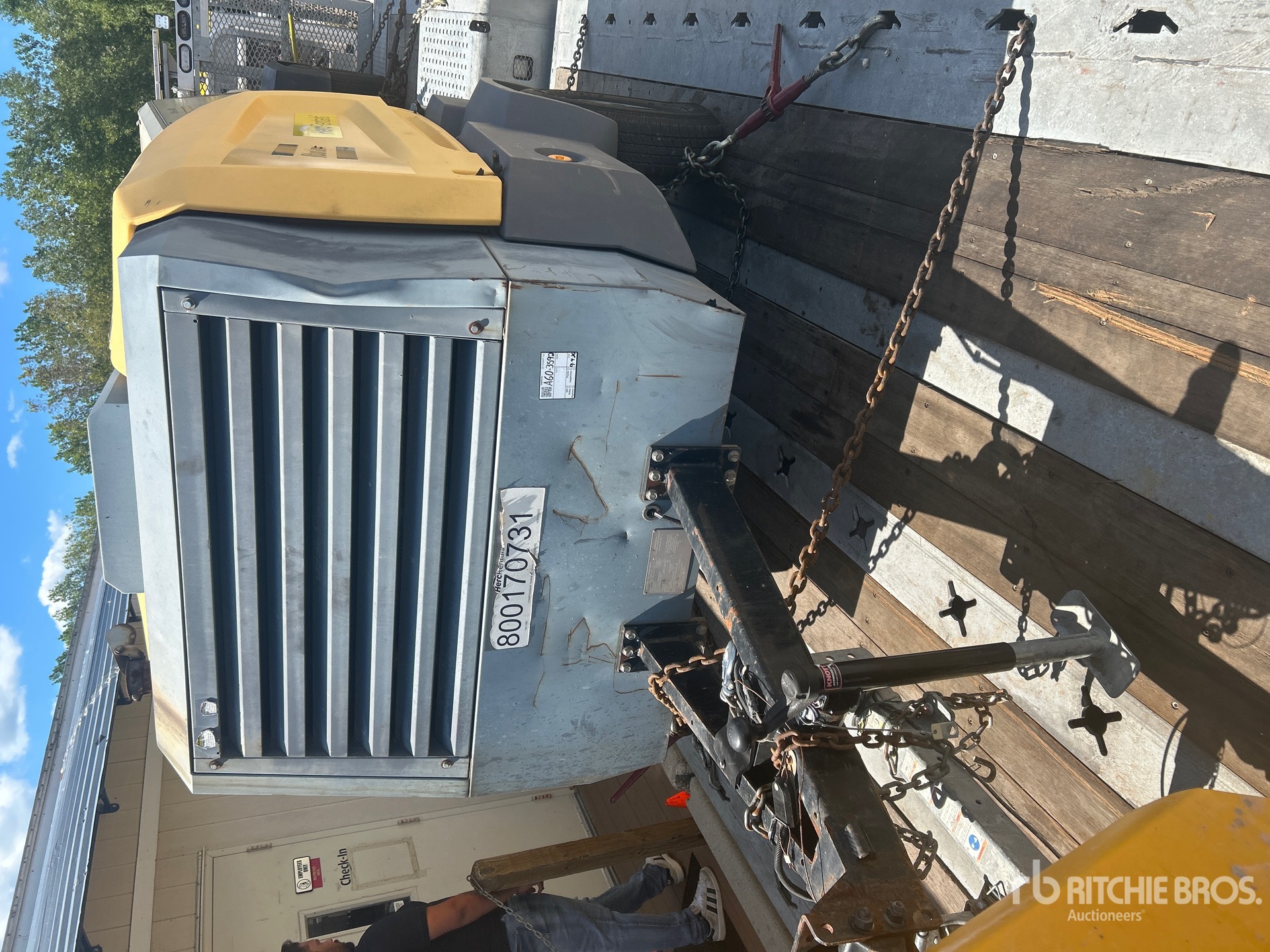 2017 Atlas Copco XATS400PEJD7IT4