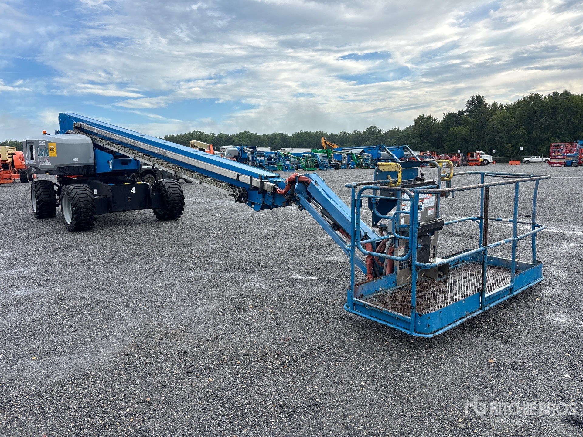 2019 Genie S-85XC