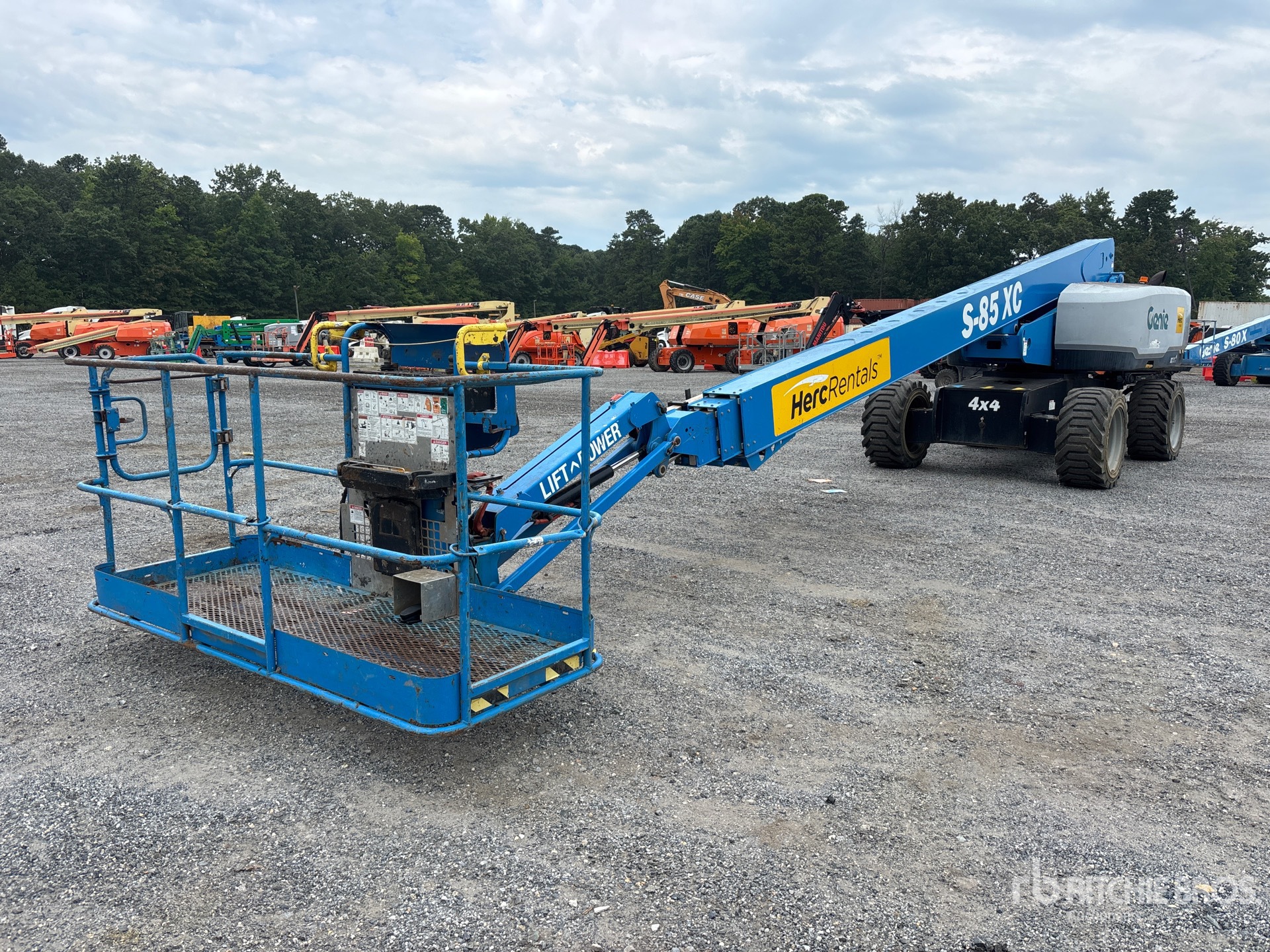 Photo of 2020 Genie S-85XC