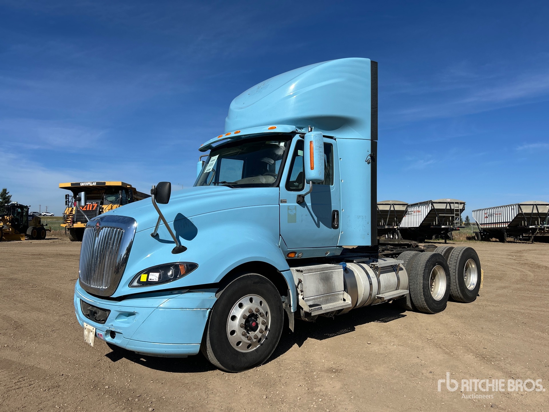 2015 International PROSTAR+ 122