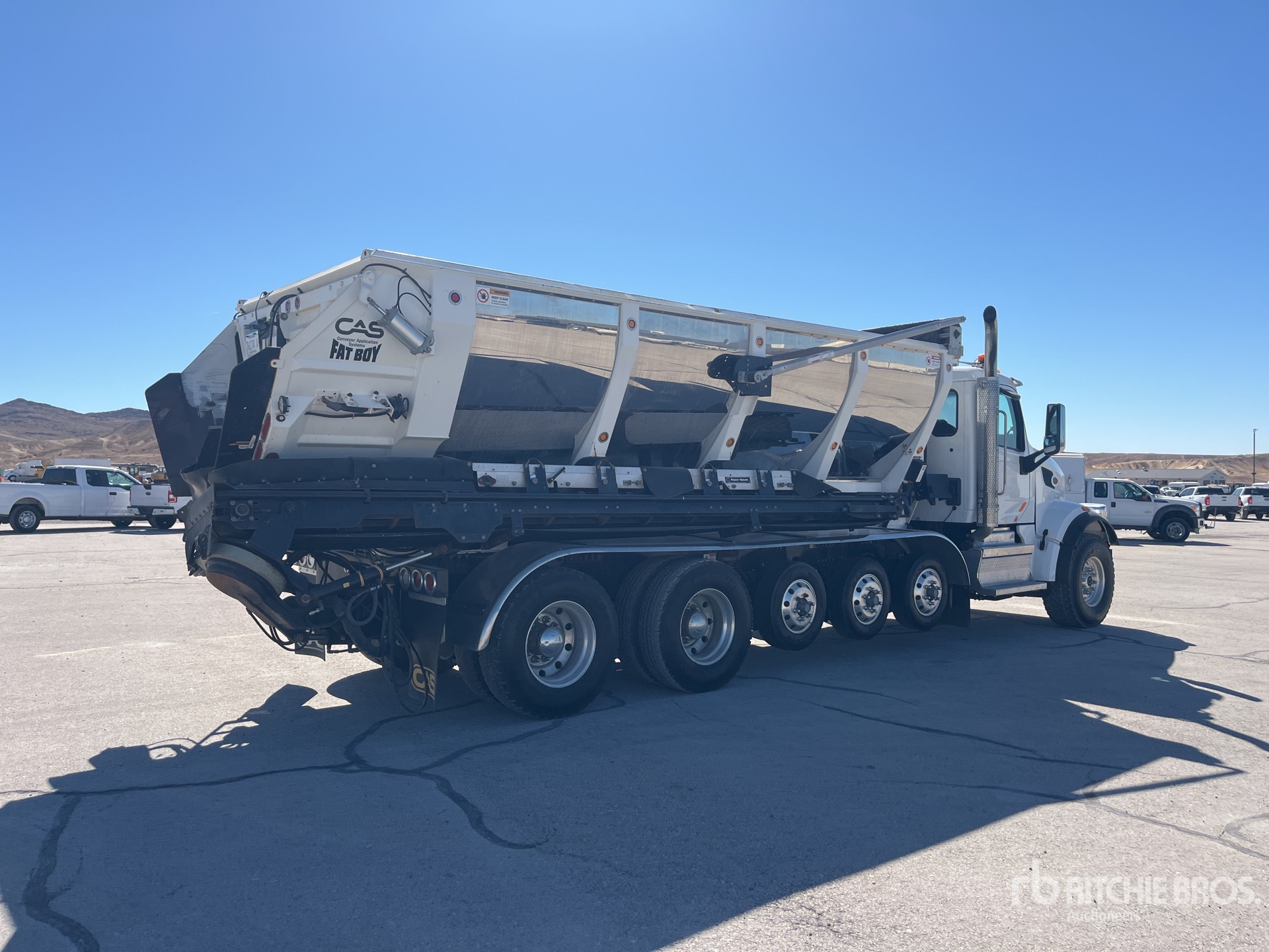 2022 Peterbilt 567