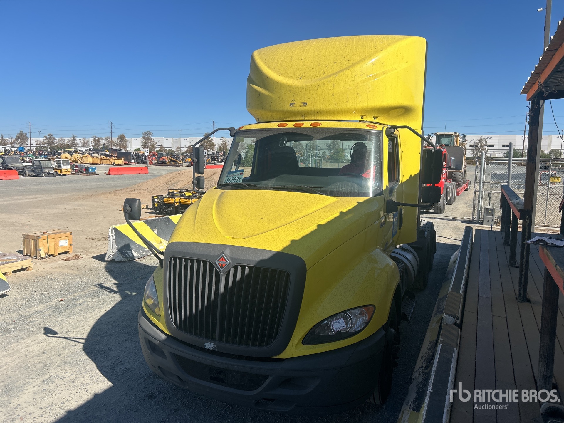 2023 International RH613