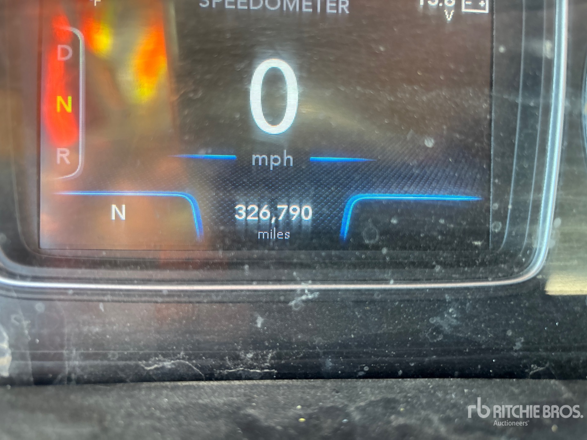 2023 International LT625