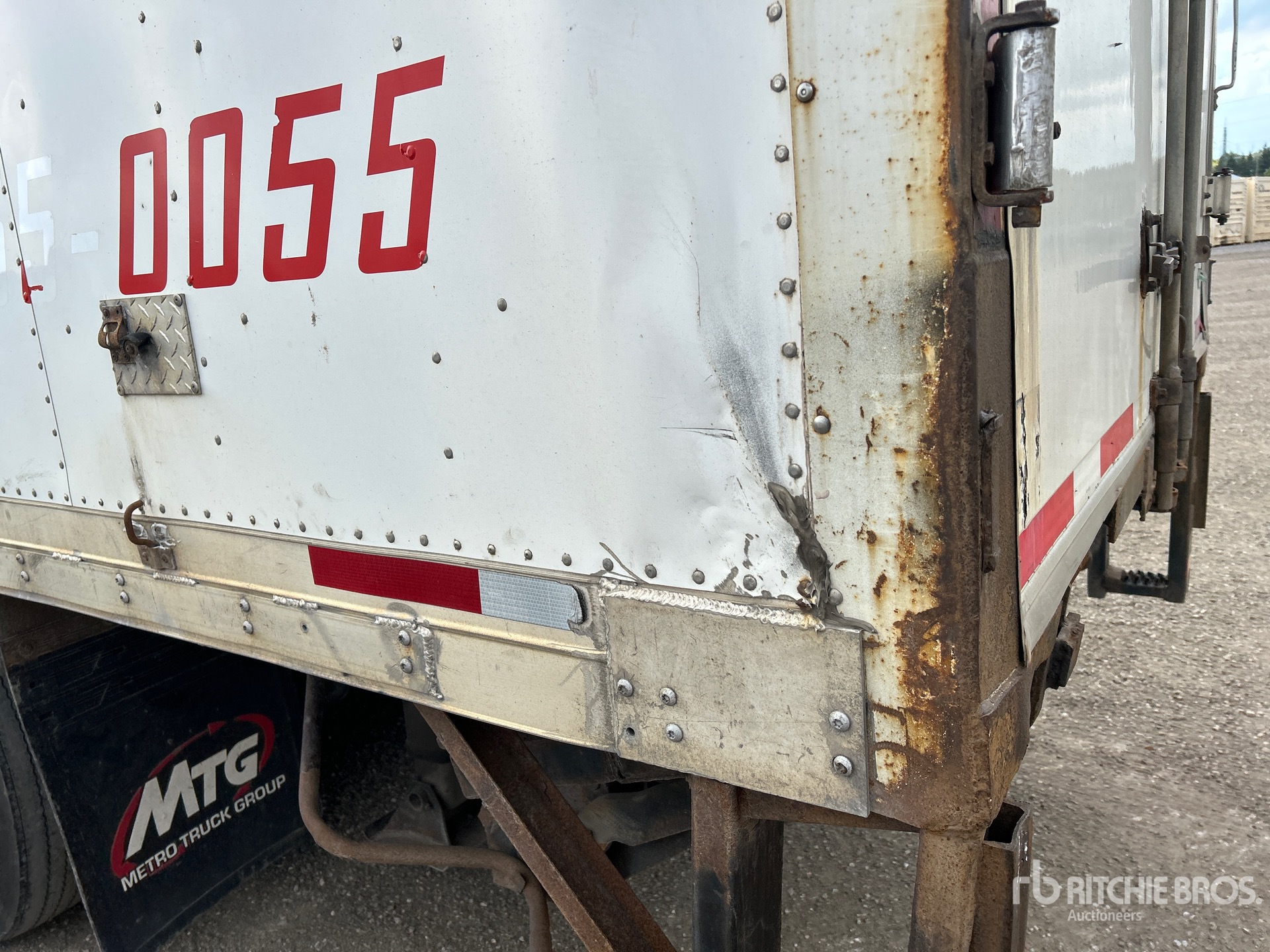 2009 International 8600