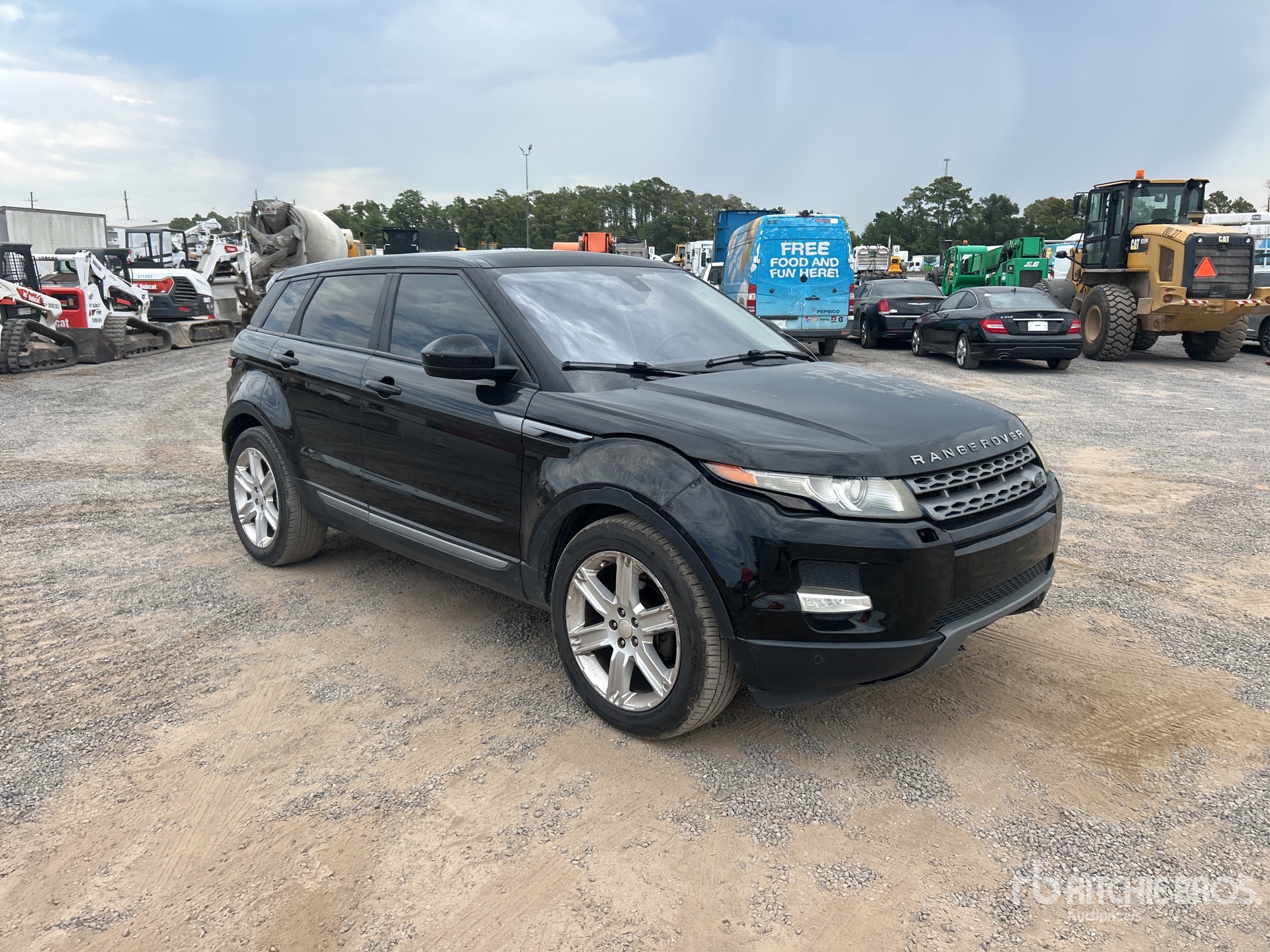 General Appearance with Picture, Right Front Corner