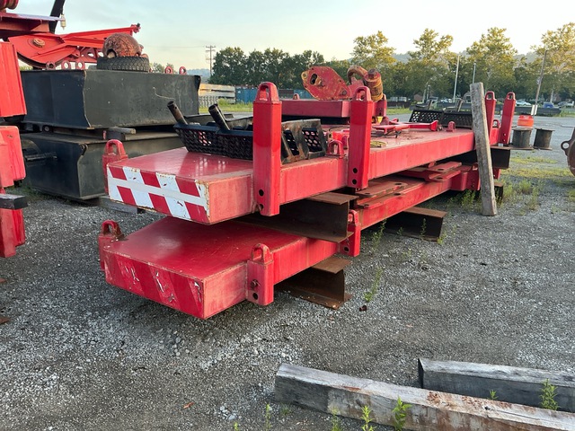 Quantity of Manitowoc M250 Boom & Counterweights - Fits Manitowoc M250