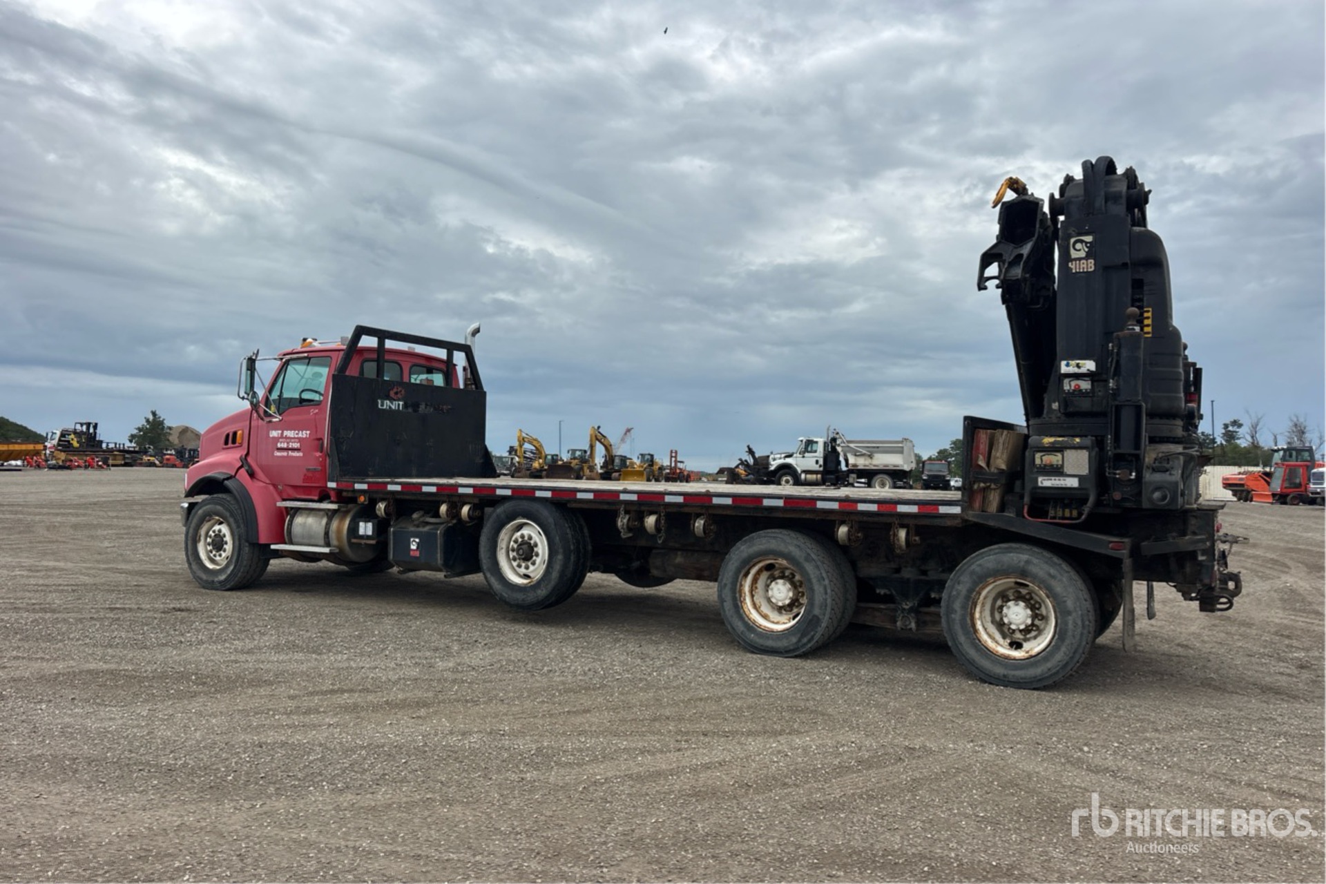 2004 Sterling LT9500