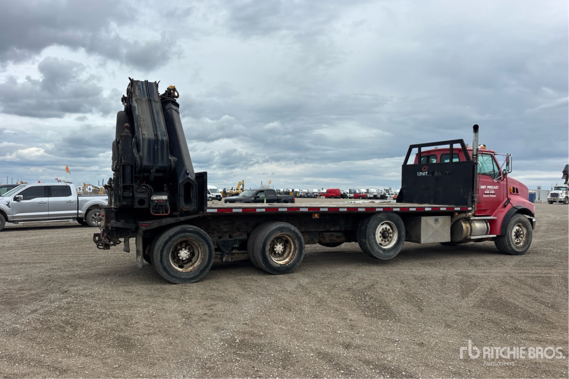 2004 Sterling LT9500