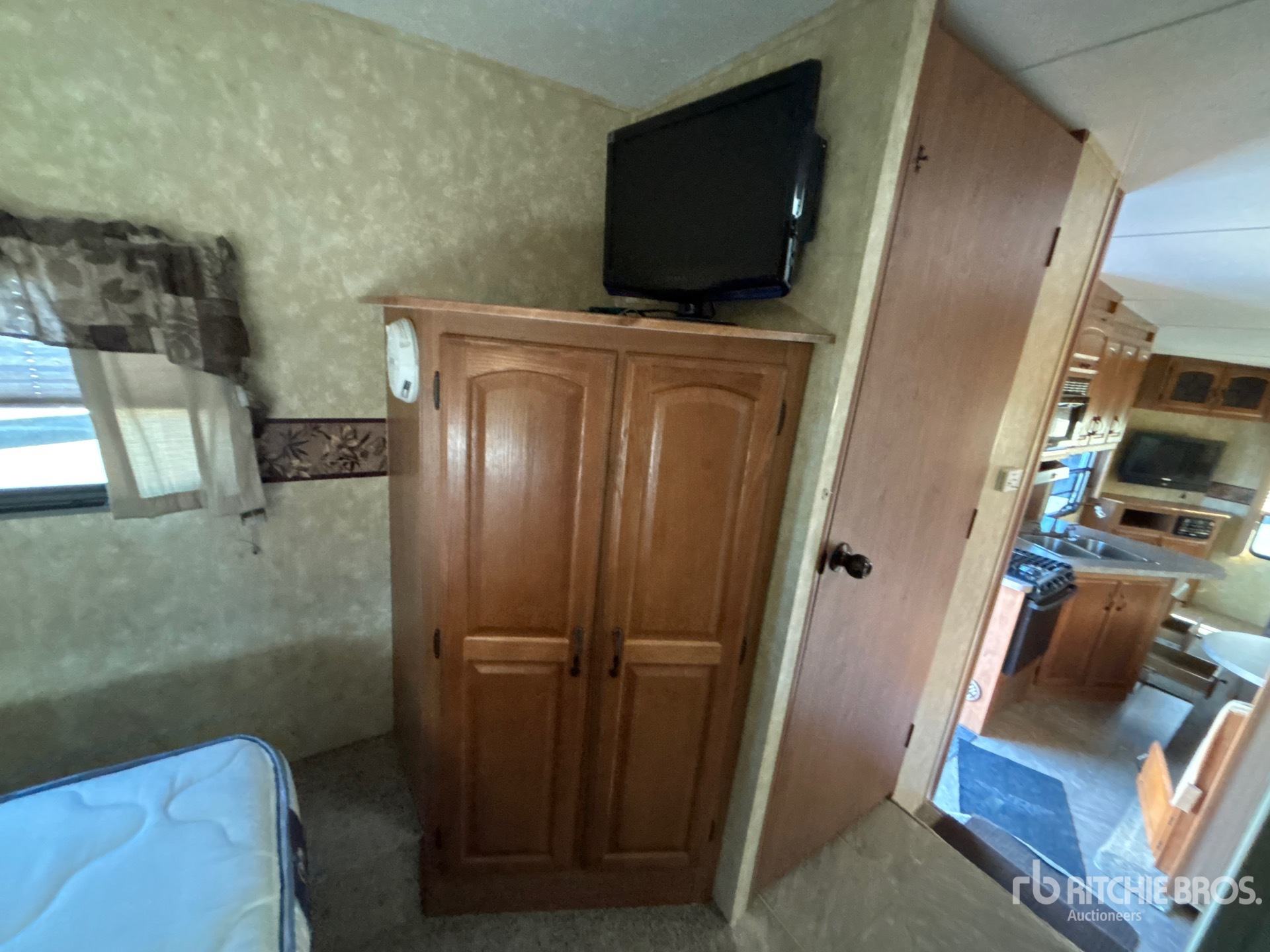 2010 Forest River CHAPARRAL
