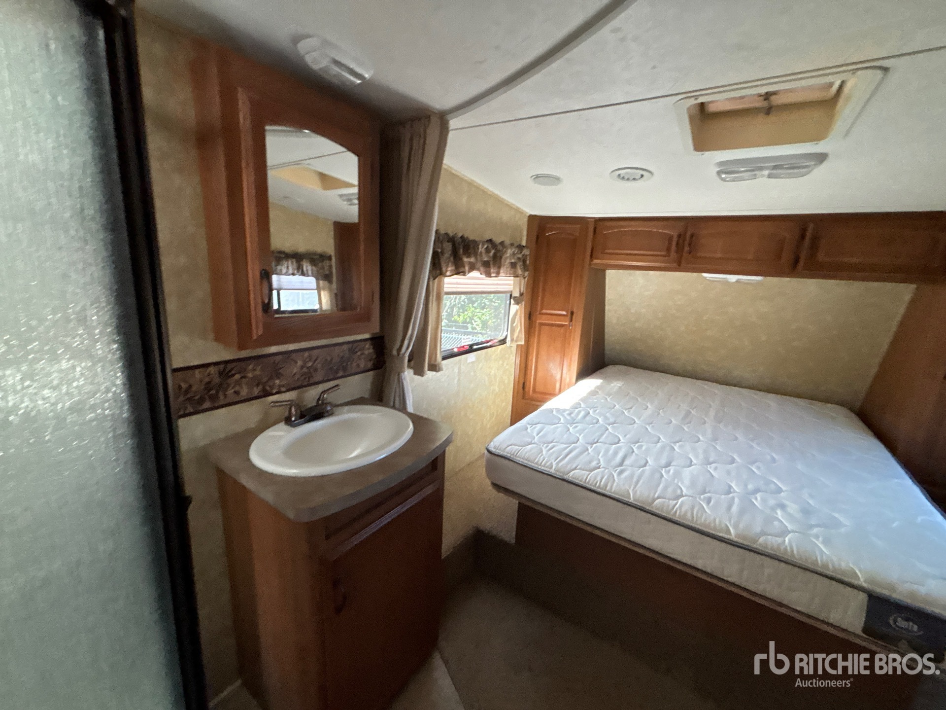 2010 Forest River CHAPARRAL