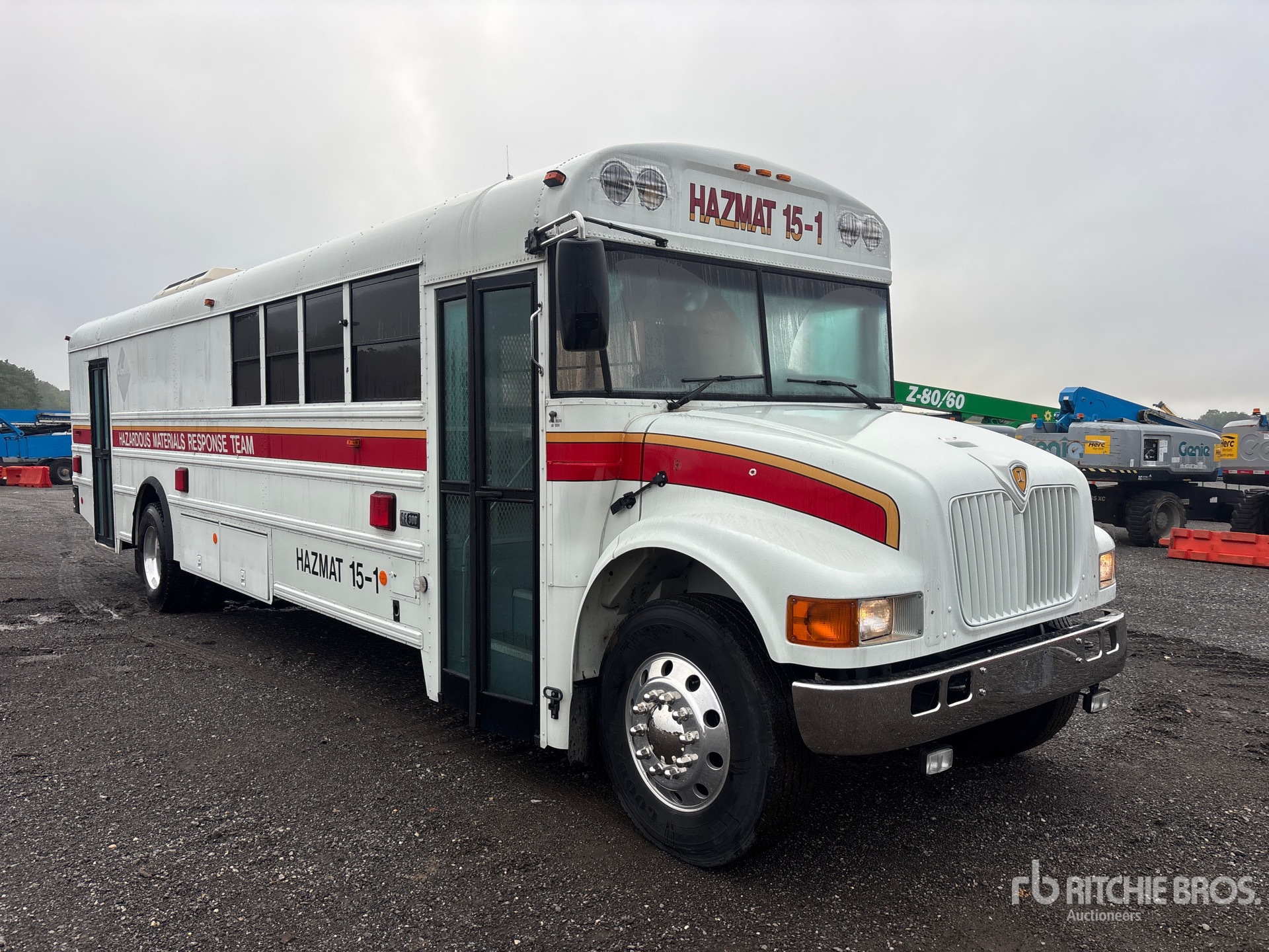 2004 International 3000IC