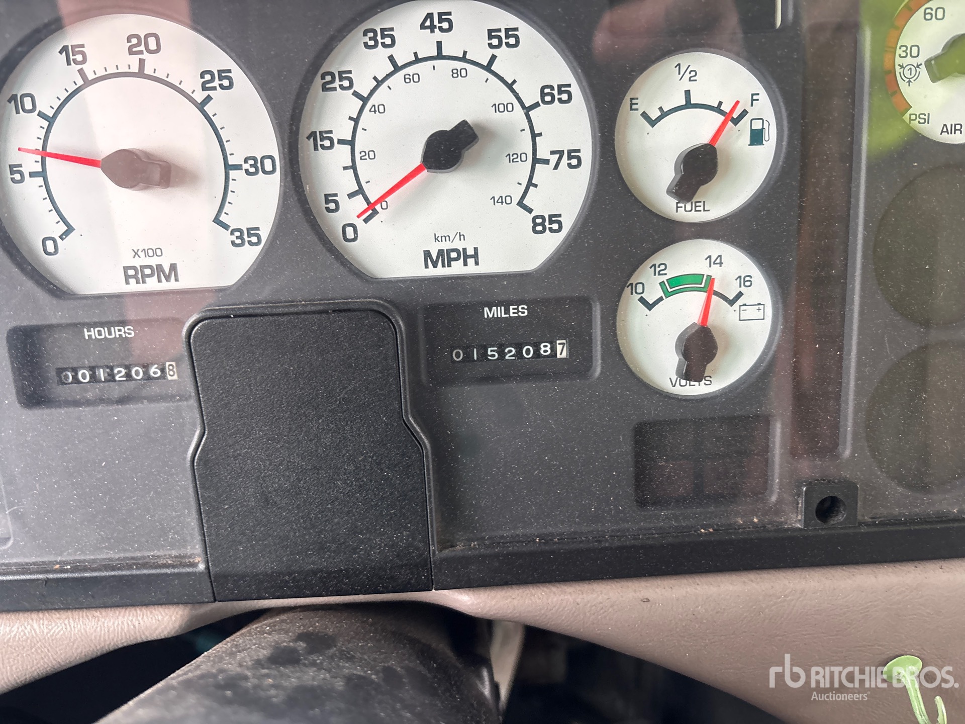2002 International 3000IC
