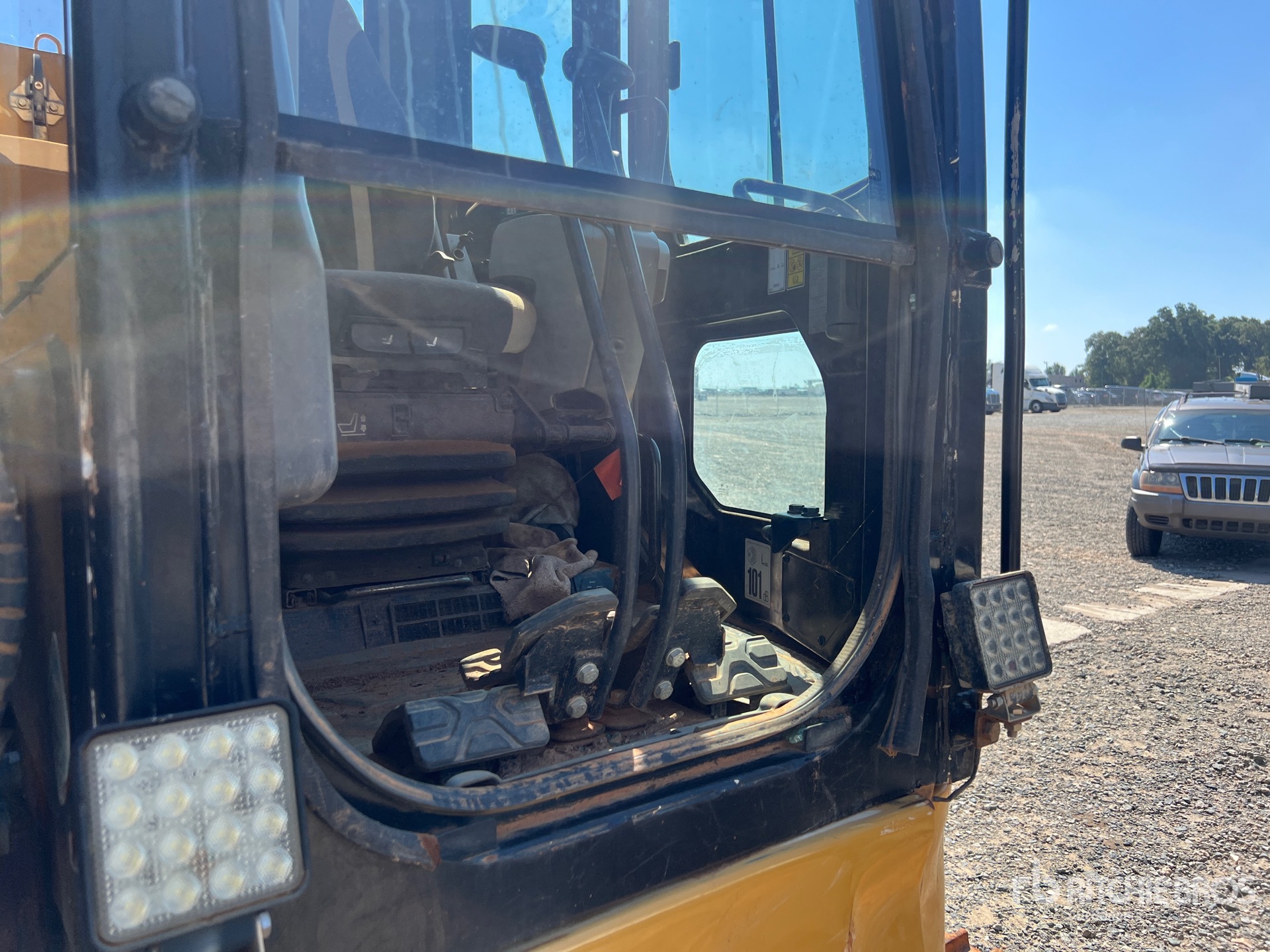 2017 Caterpillar 315F LCR