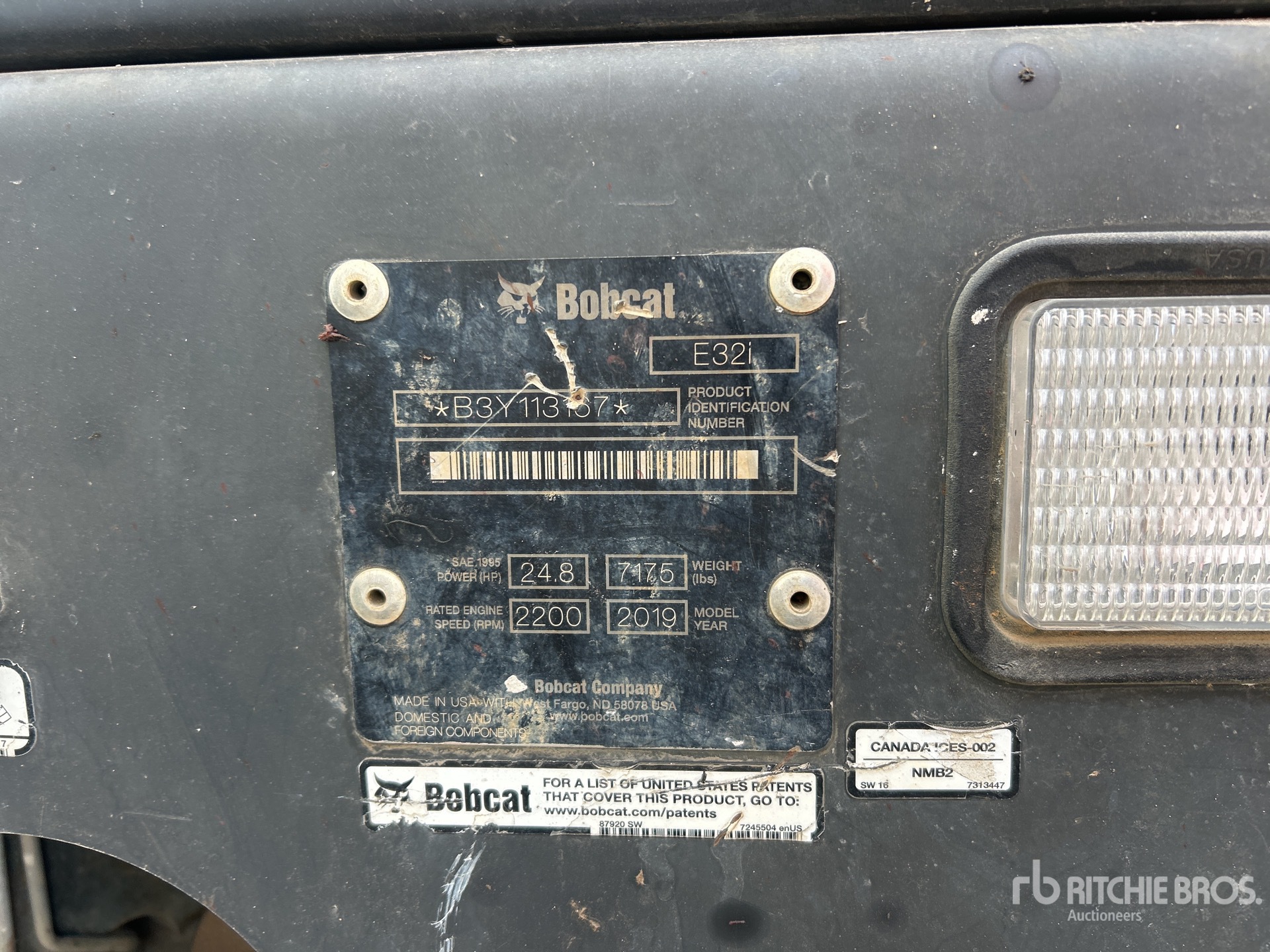 2019 Bobcat E32I