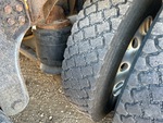 4 Underbody - Truck with