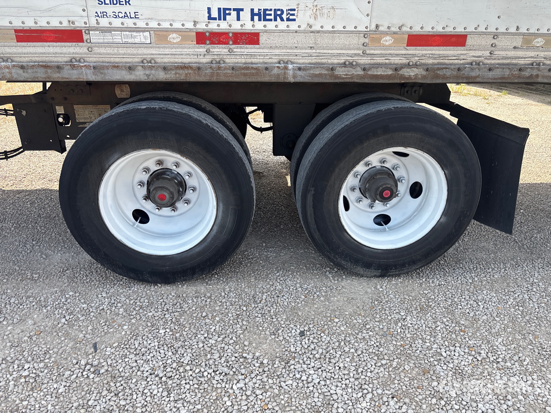 2010 Utility VS2RA