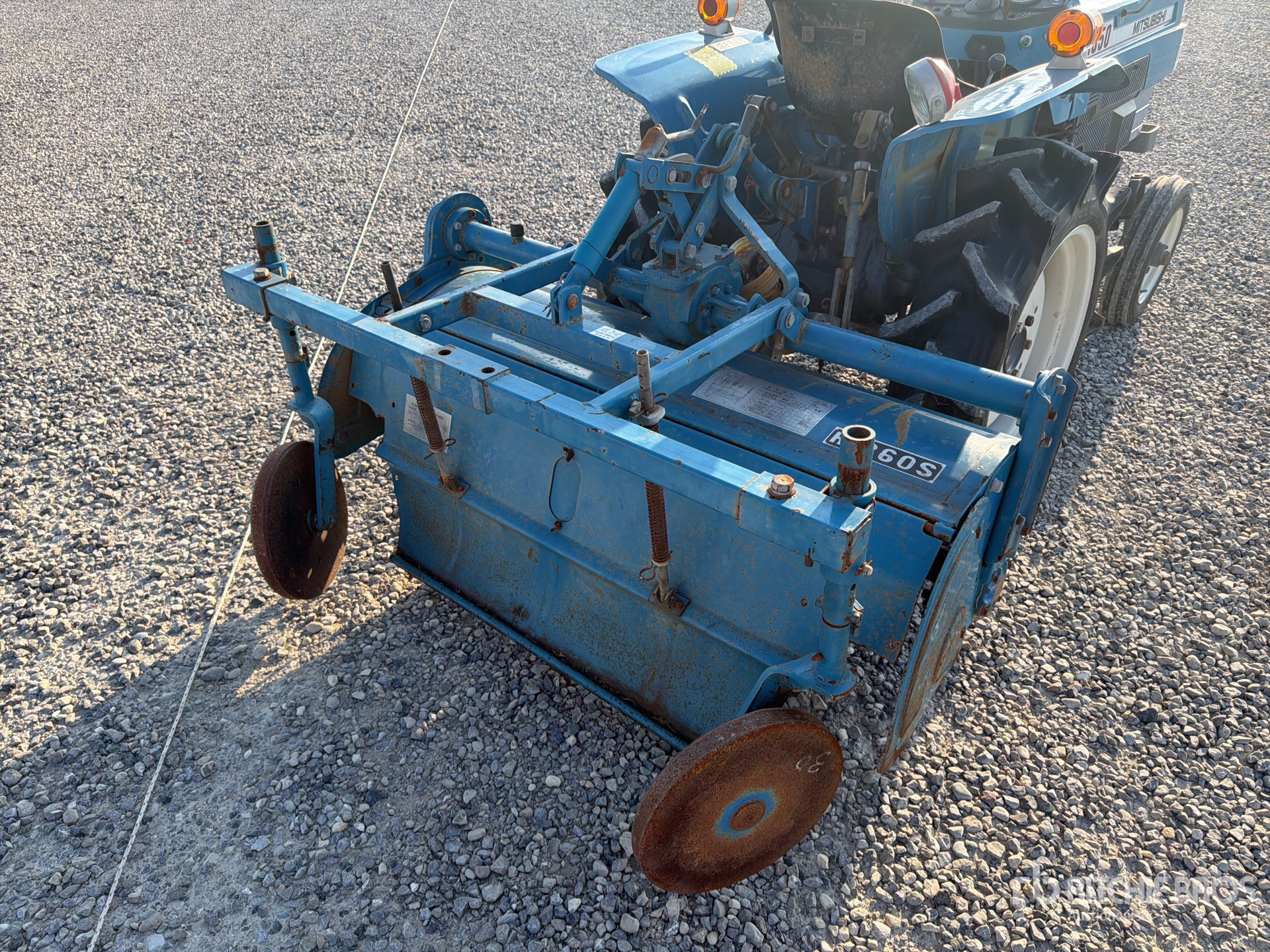 Mitsubishi D1650