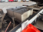 Underbody with Hydraulic Tank