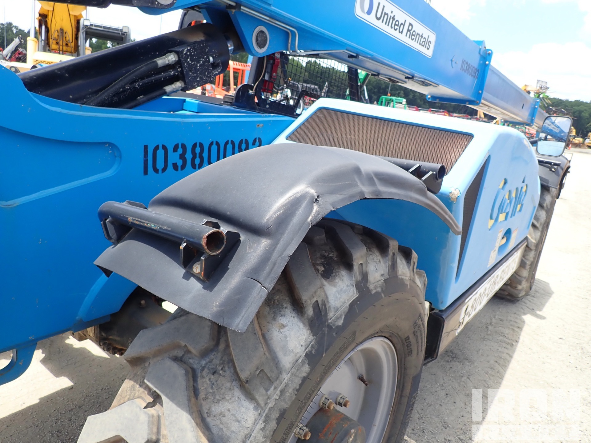 2015 Genie GTH-844