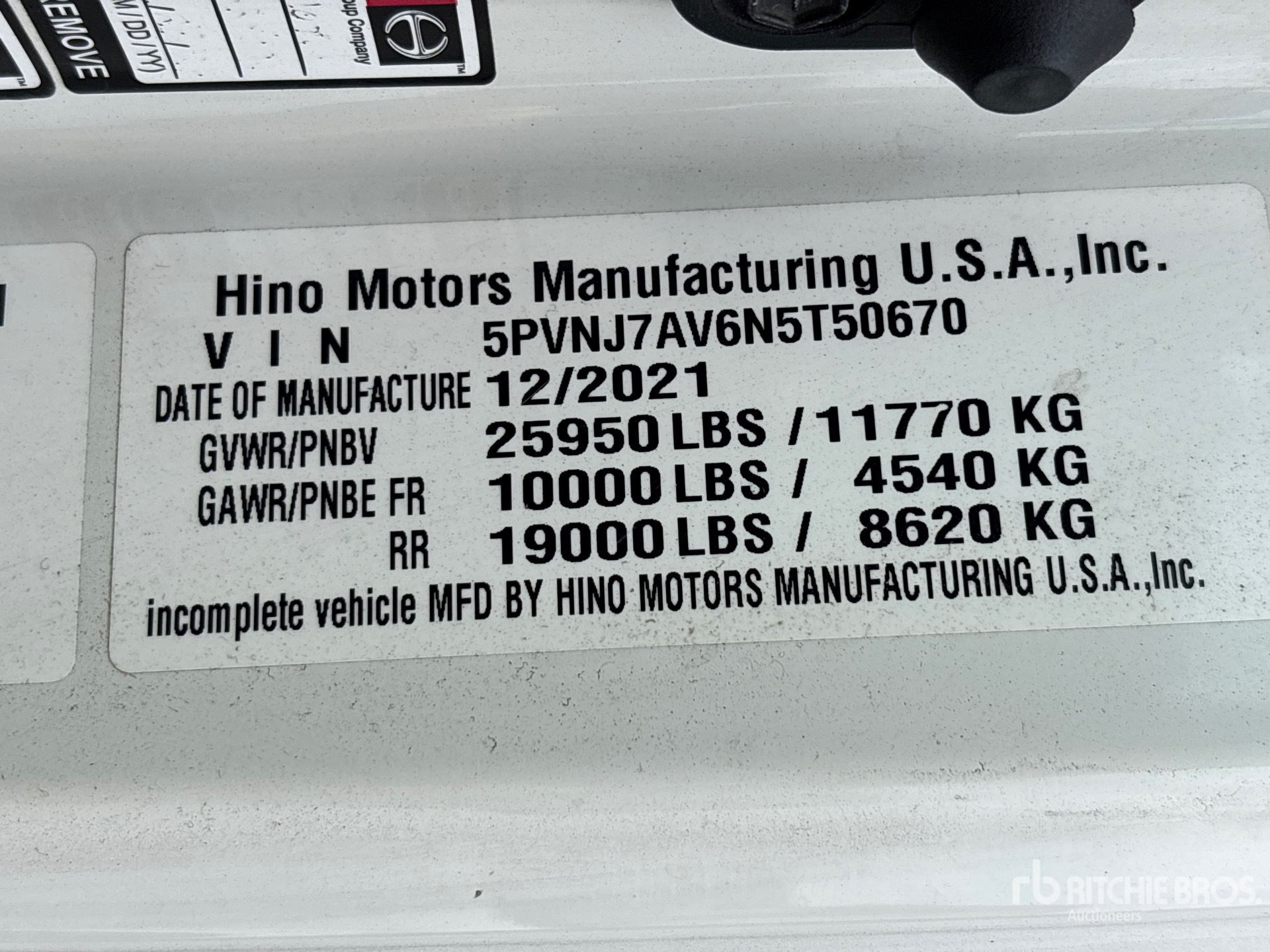 2022 Hino L6