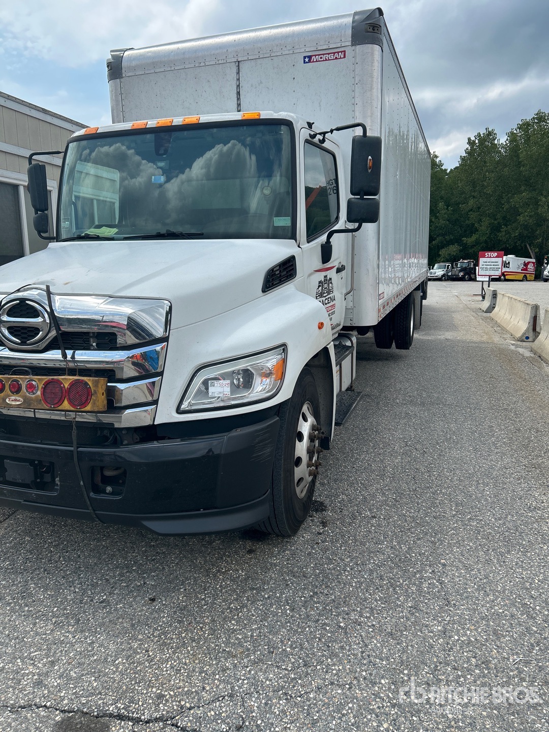 2022 Hino L6