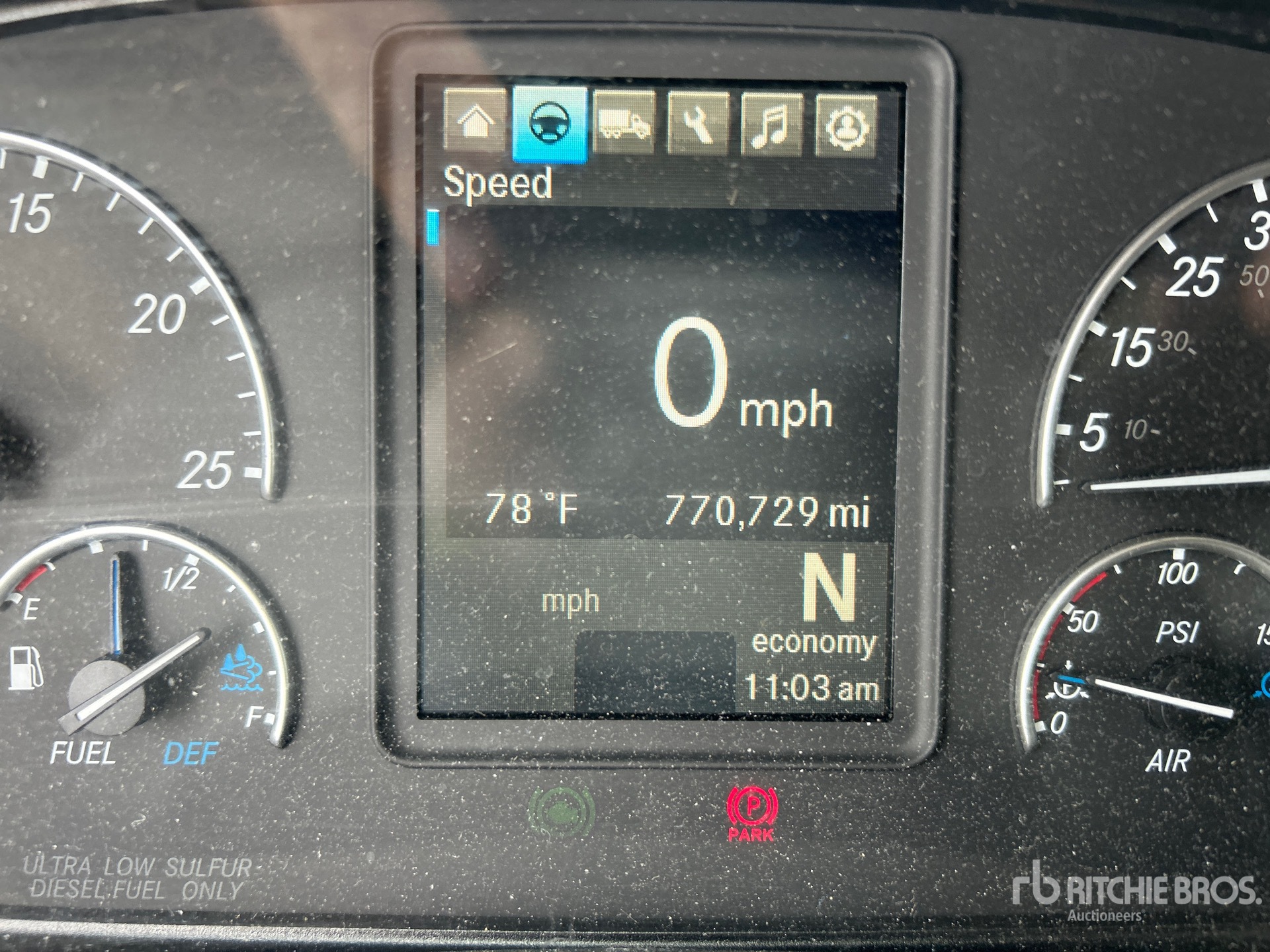 2019 Freightliner CASCADIA 126
