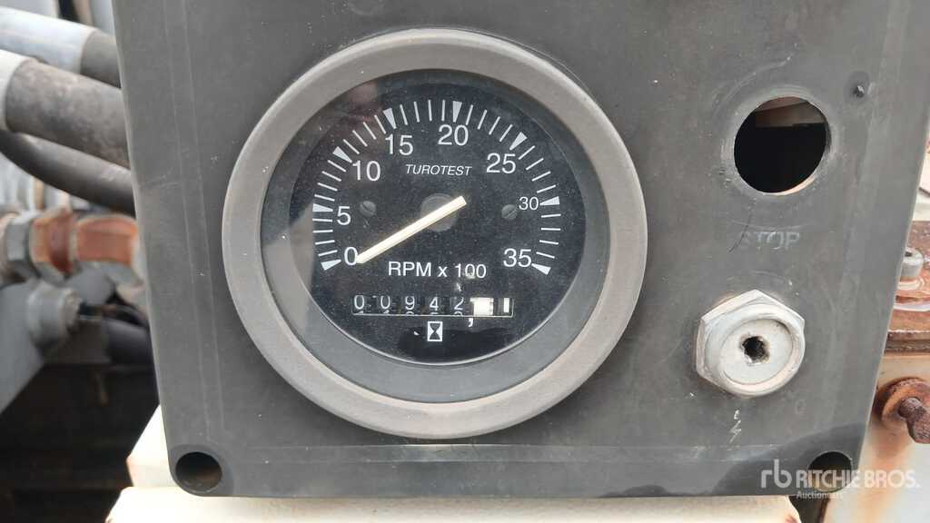 General Appearance with Hour Meter / Odometer
