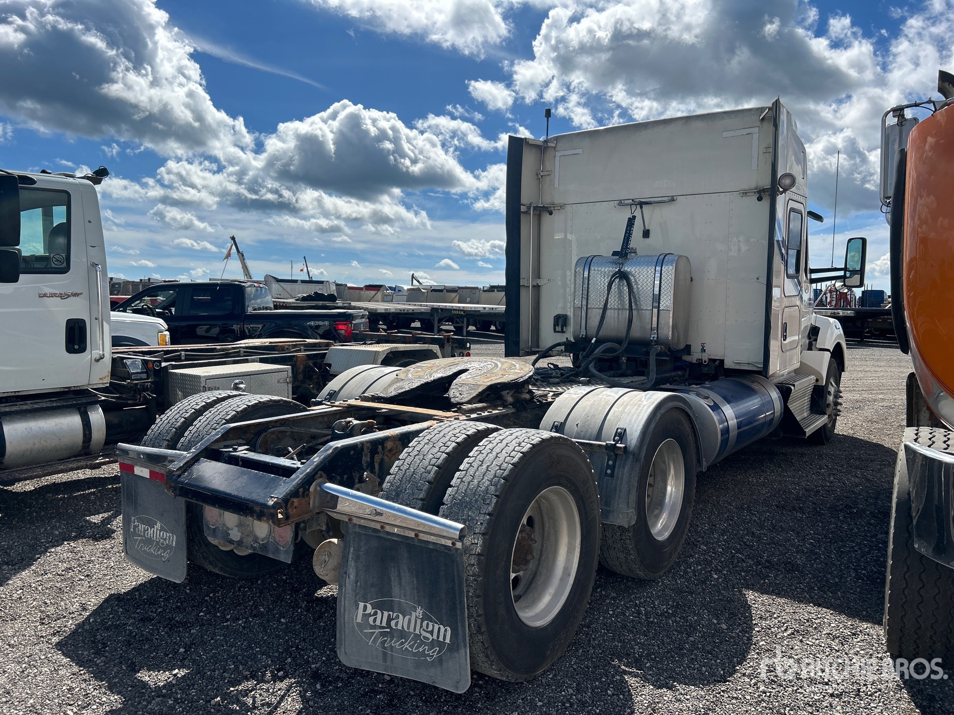 2015 Kenworth T880