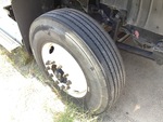 Underbody with Right Steer Tire