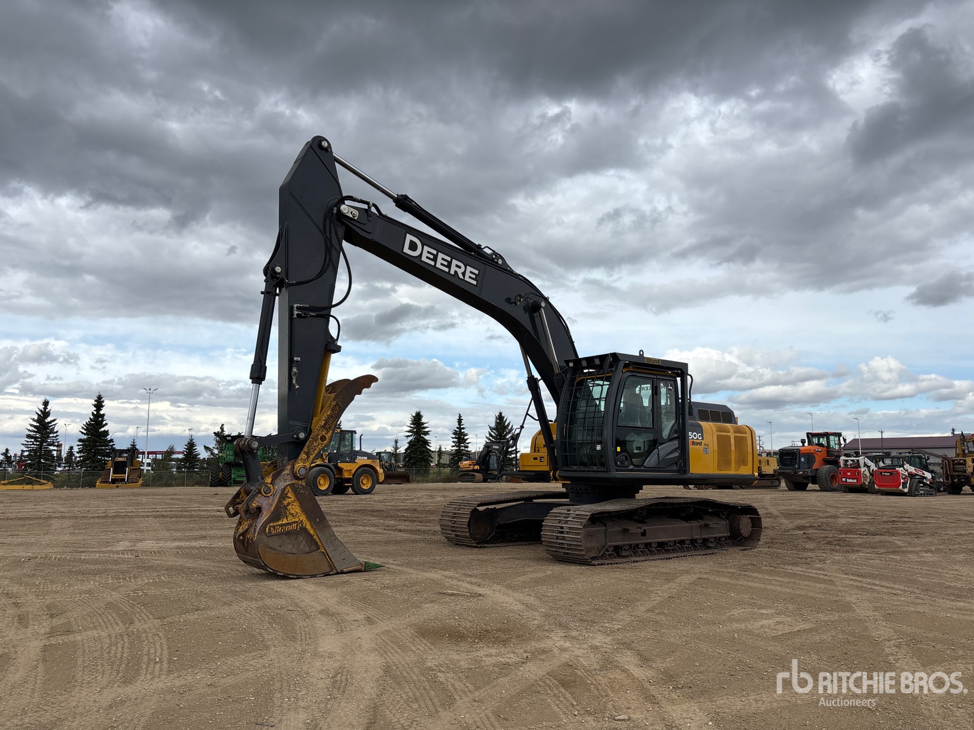 2018 John Deere 250G LC