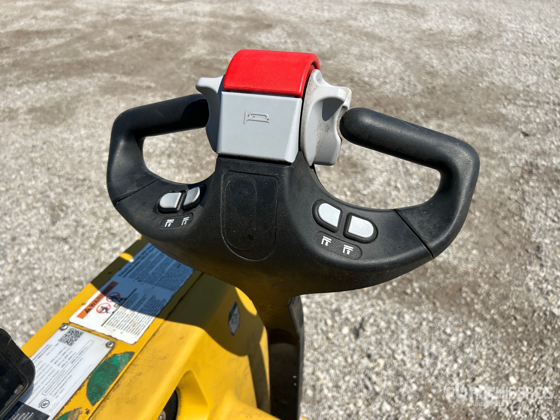 2022 Yale MPW065SEN12T274