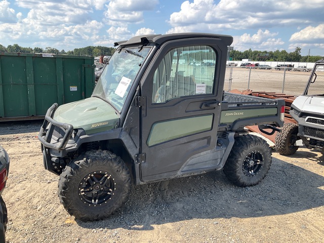 2021 John Deere XUV 835R 4x4 Utility Vehicle