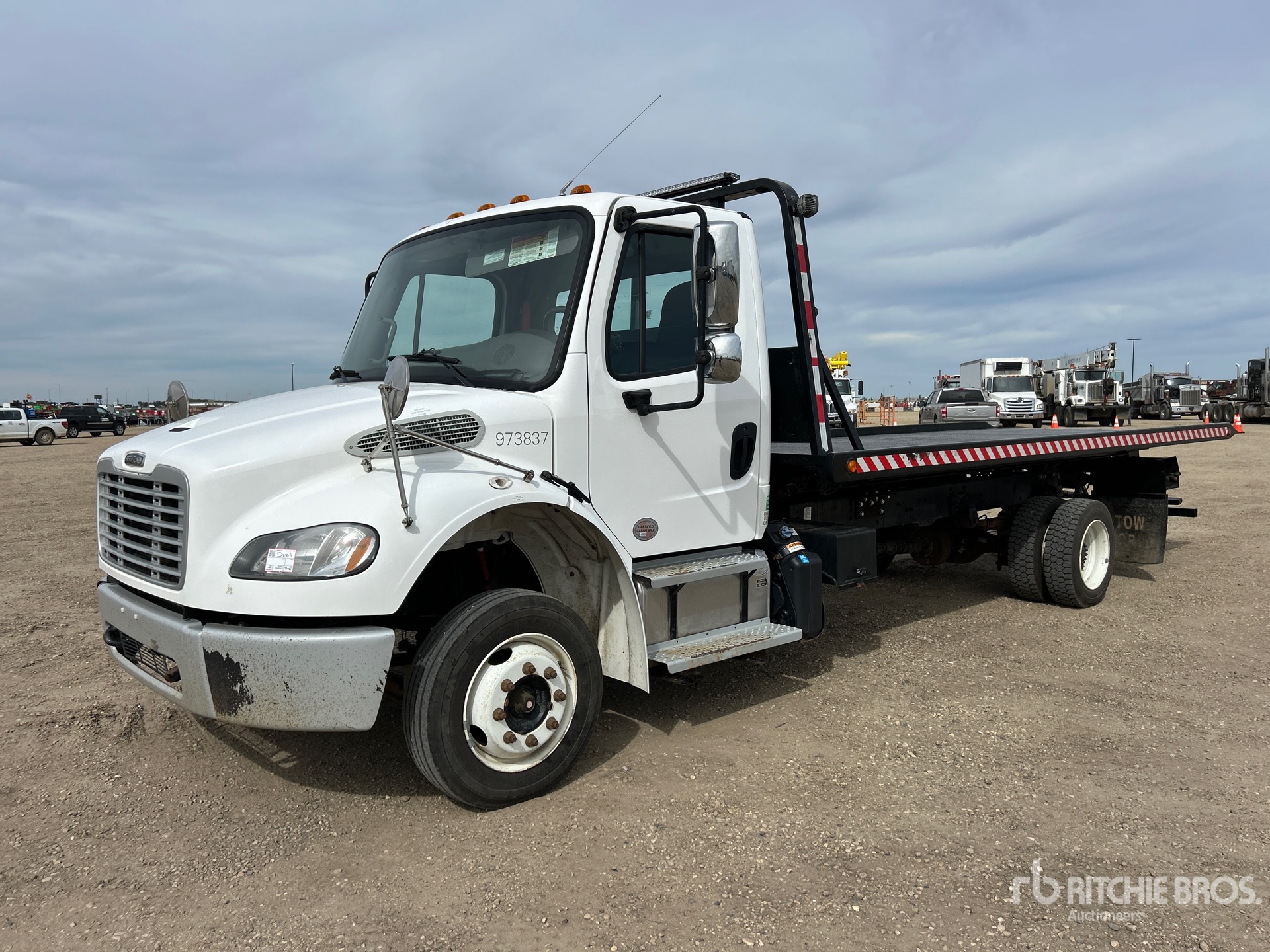 2020 Freightliner M2 106