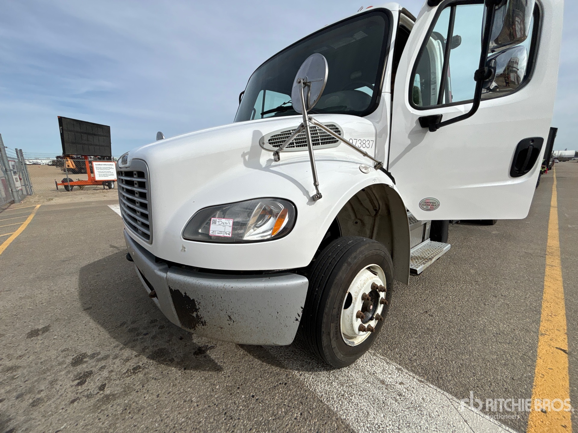 2020 Freightliner M2 106
