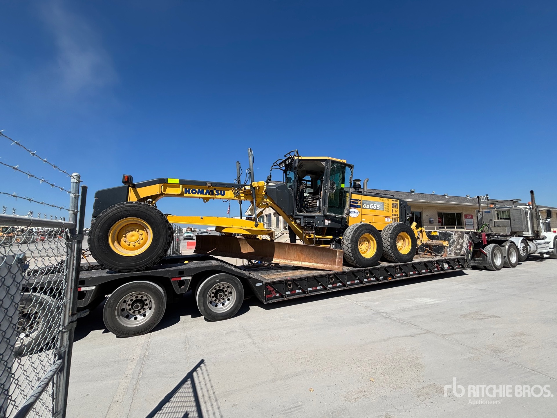 2020 Komatsu GD655-6