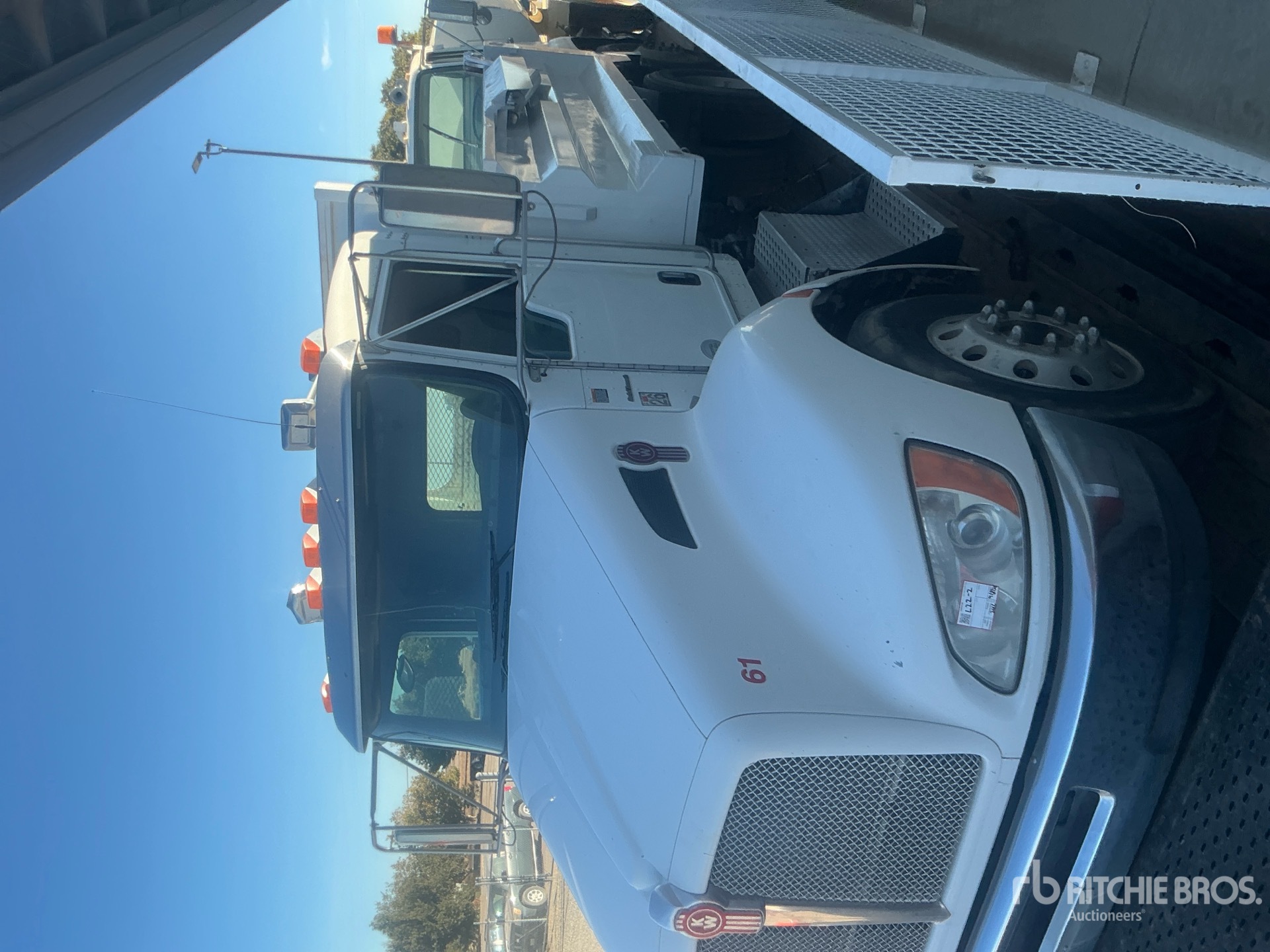 2010 Kenworth T370