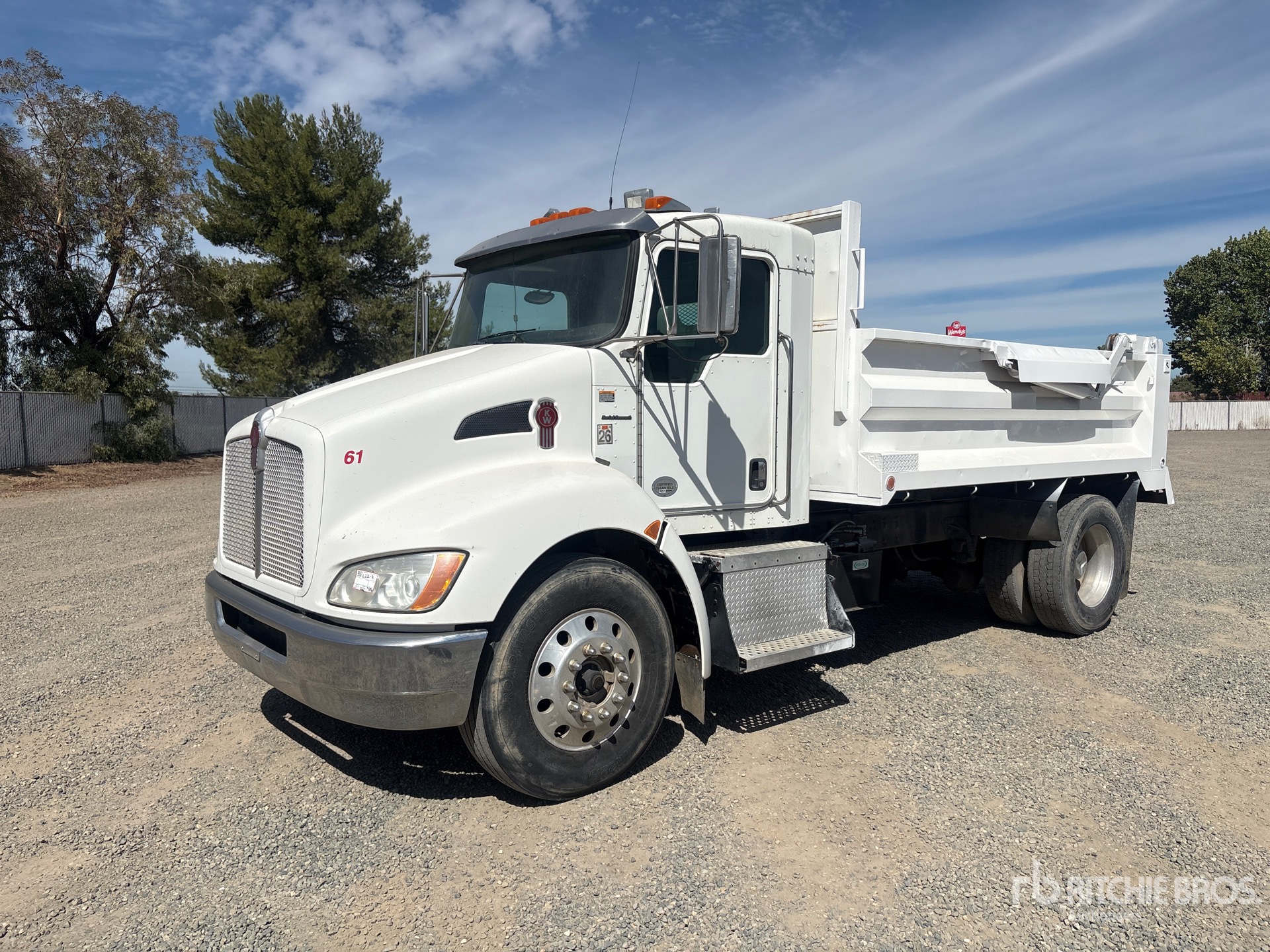 2010 Kenworth T370