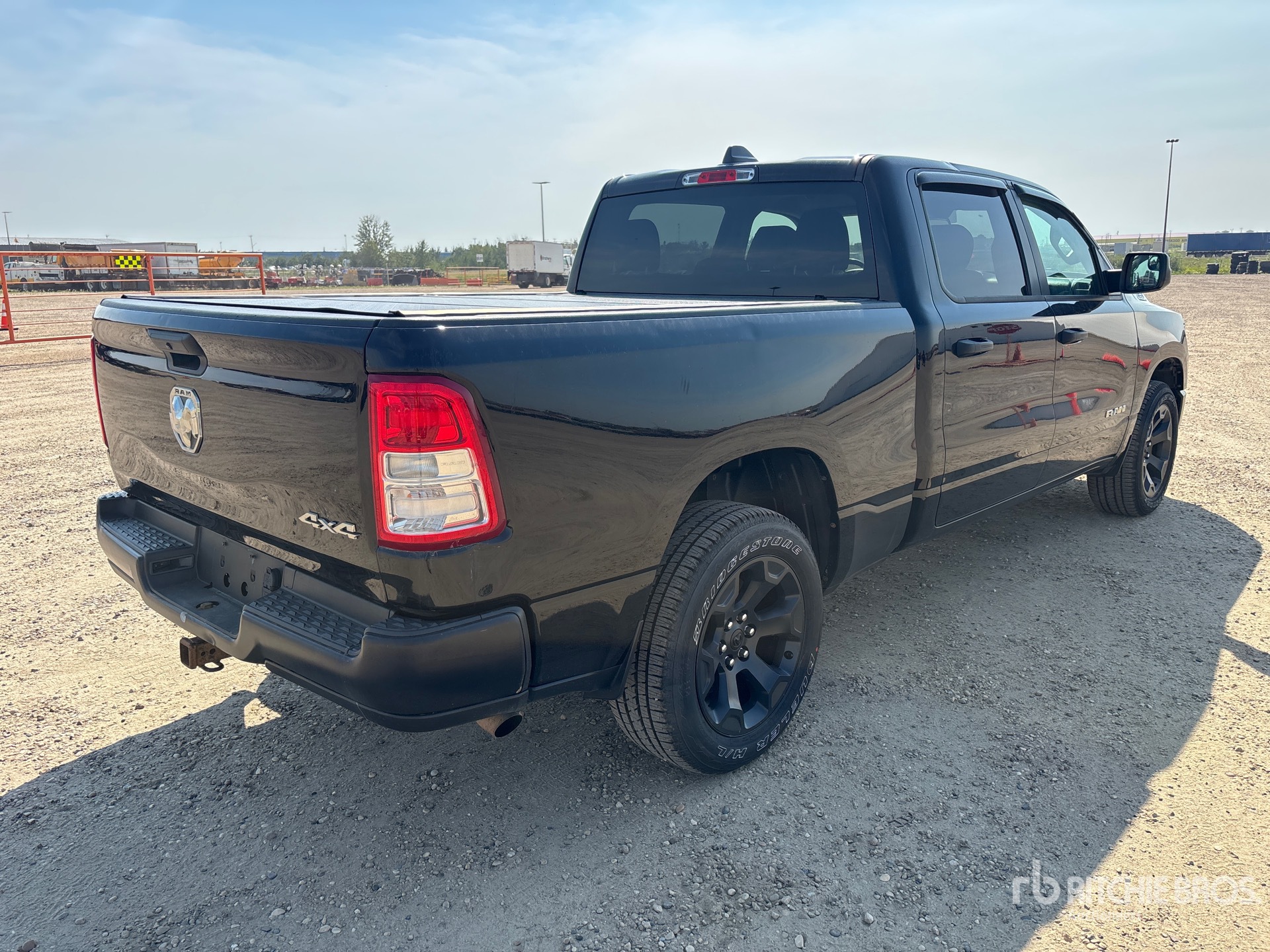 General Appearance with Picture, Right Rear Corner