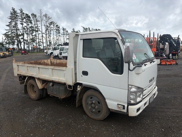 2010 Isuzu Elf 4x2 Table Top Tipper Truck