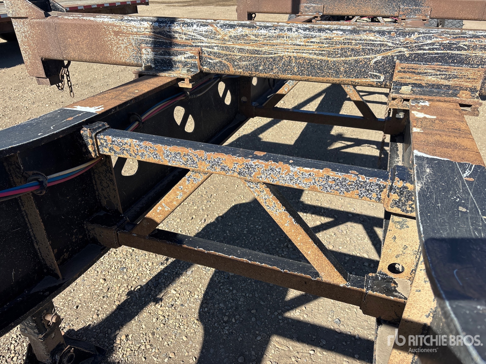 2018 Doepker 53 FT TRI/A HAYRACK