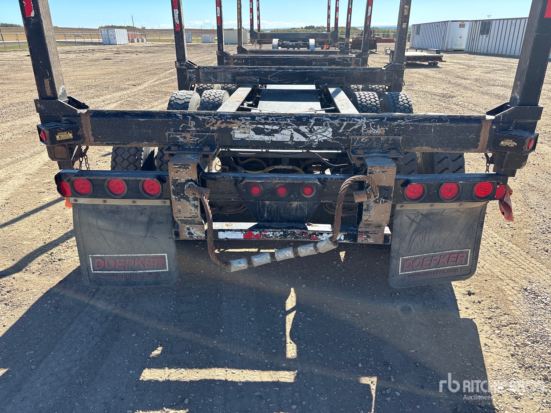 2018 Doepker 53 FT TRI/A HAYRACK